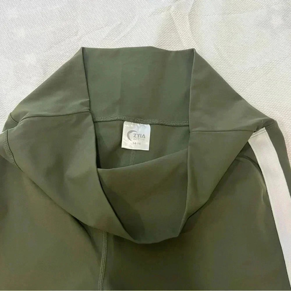 Zyia Active Forest Night Stripe Luxe Hi Rise 7/8 Legging Size 14-16 - Picture 7 of 11